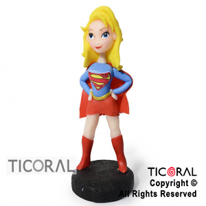 ADORNO SUPER GIRL PORCELANA FRIA x 1
